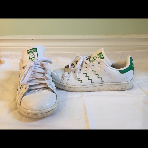 Stan Smith - Picture 2 of 5